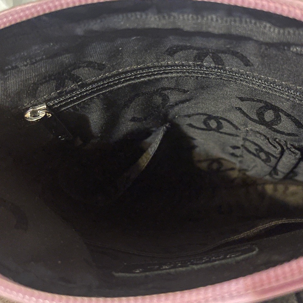 Authentic Chanel Cambon crossbody quilted Pink & black lambskin Y2K EUC - Picture 13 of 16